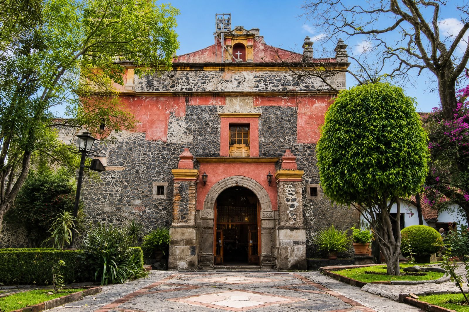 Fachada Casa San Ángel